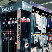 Concept Retail pour Isotoner Dvelopp par CJS PLV