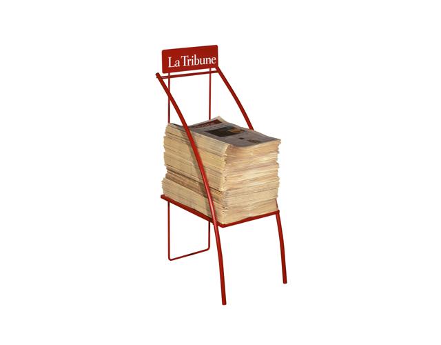 Chaise  journaux pliable : La Tribune